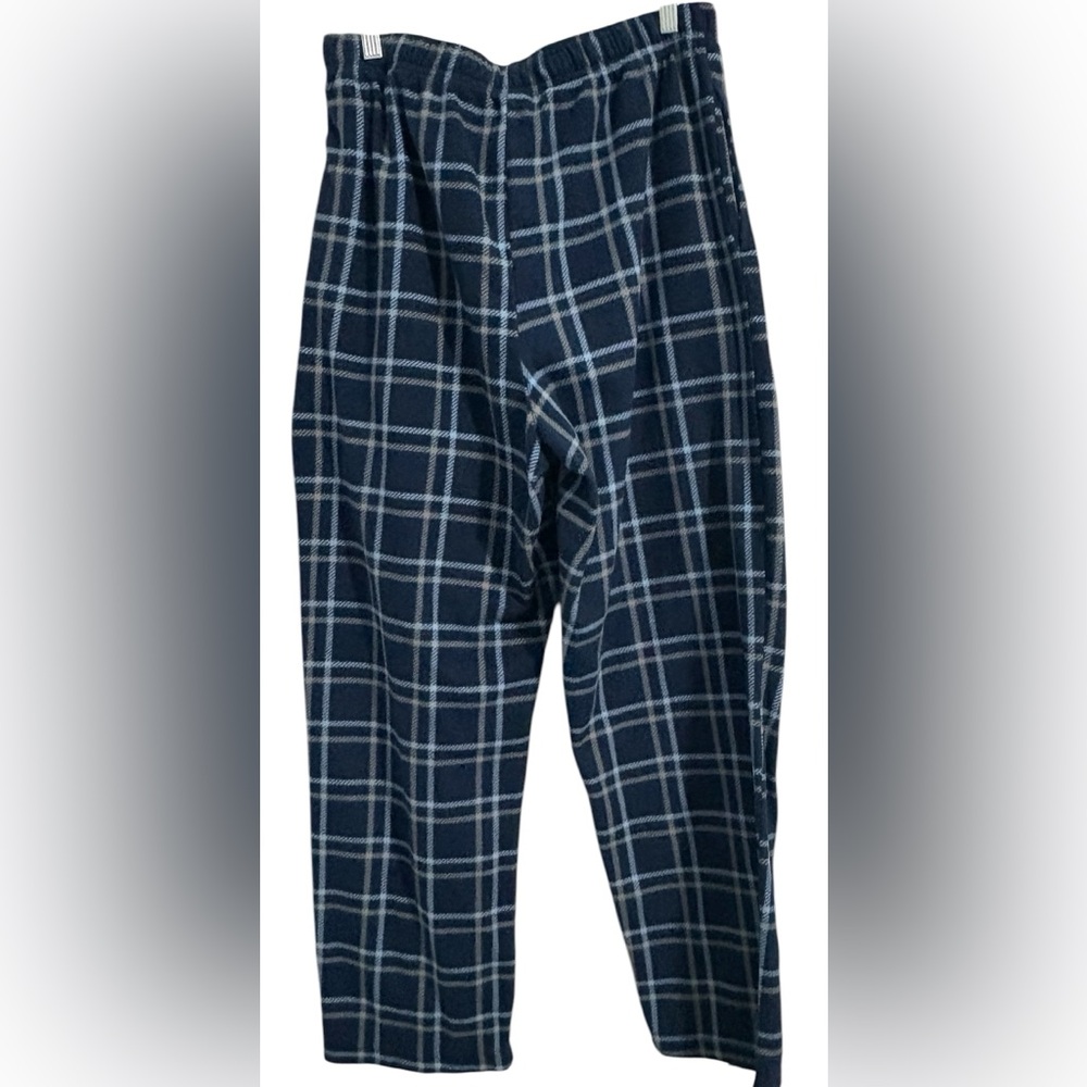 Unisex Flannel PJ Bottoms With Pockets - Picture 2 of 4
